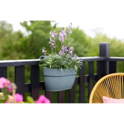 Elho Balkonbak Vibia Campana Easy Hanger Medium - Vintage Blauw -Botanische Tuin balkonbak vibia campana easy hanger medium vintage blauw balkonbak vintage blauw 5 1