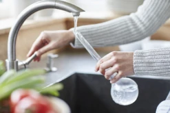 Aqua Care Elho - Transparant 8 Aqua Care Elho - Transparant -Botanische Tuin elho aqua care transparant water geven 6 2