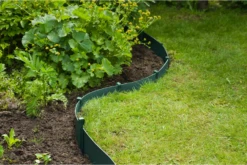 Tuinborderrand PE Groen 3mm - 10x0,15m - Nature -Botanische Tuin tuinborderrand pe groen 3mm 10x0 15m nature 3